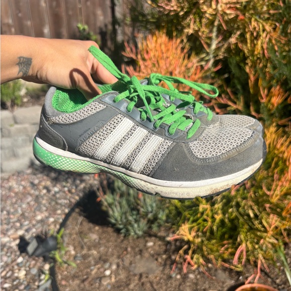 Adidas - Picture 3 of 8